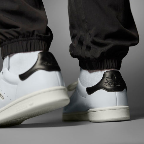 ADIDS Stan Smith Lux Mens Sneakers